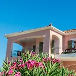 빌라 Eleftheria, - Spacious Luxury With Pool And Stunning Views Lakíthra