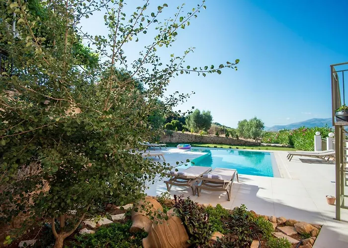 Villa Eleftheria, - Spacious Luxury With Pool And Stunning Views