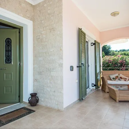 Eleftheria, - Spacious Luxury With Pool And Stunning Views Villa Lakithra