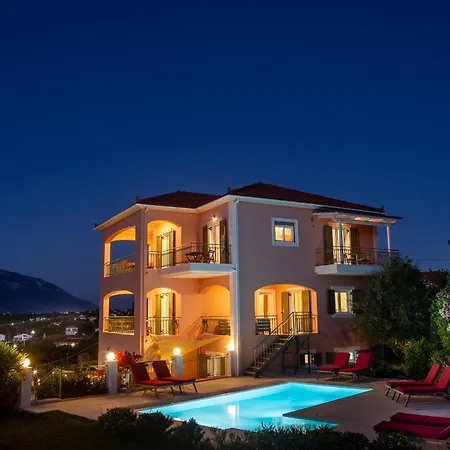 Villa Eleftheria, - Spacious Luxury With Pool And Stunning Views *