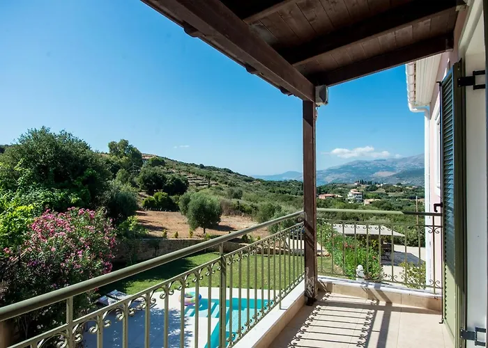 וילה Eleftheria, - Spacious Luxury With Pool And Stunning Views Lakíthra