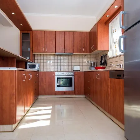 Vilă Eleftheria, - Spacious Luxury With Pool And Stunning Views Lakíthra