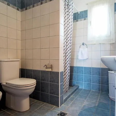 Vilă Eleftheria, - Spacious Luxury With Pool And Stunning Views Lakíthra